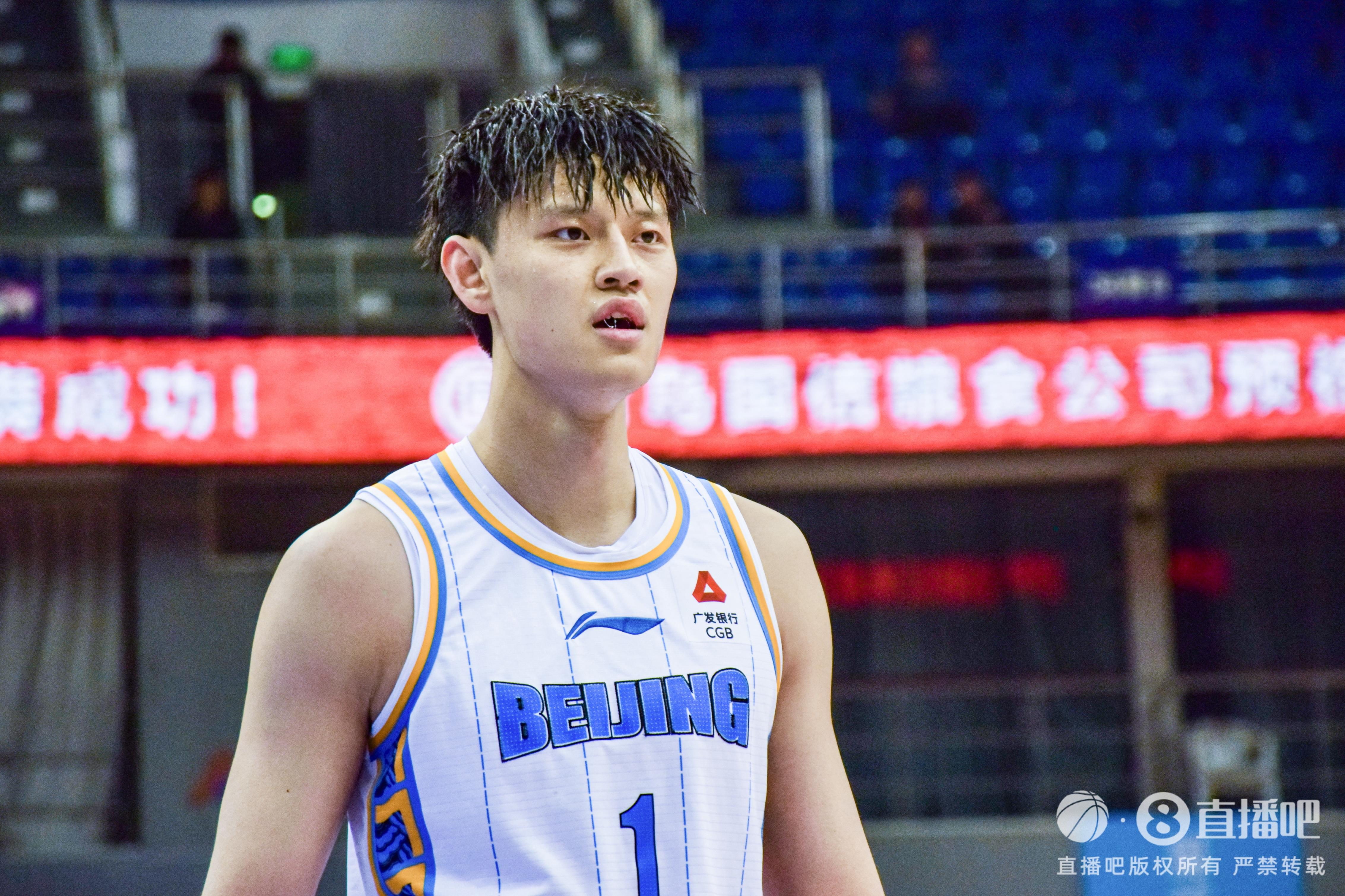 7次大帽相當炸裂！曾凡博替補砍16分7板7帽 大帽絕殺遼寧！